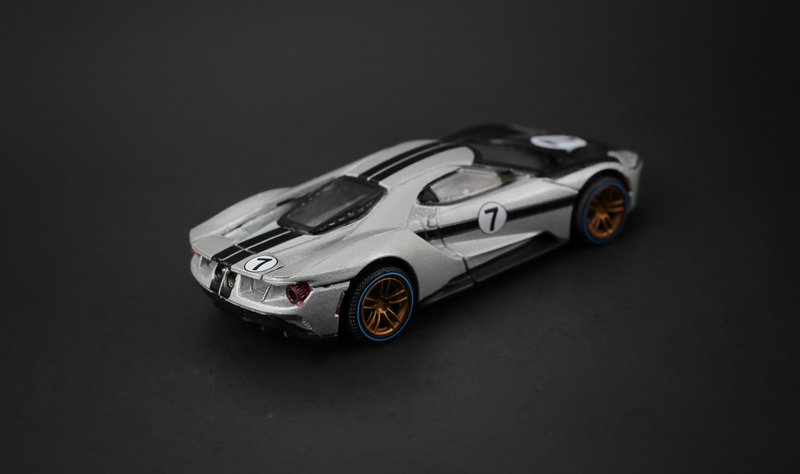 Illustration for article titled Greenlight's Heritage edition Ford GT